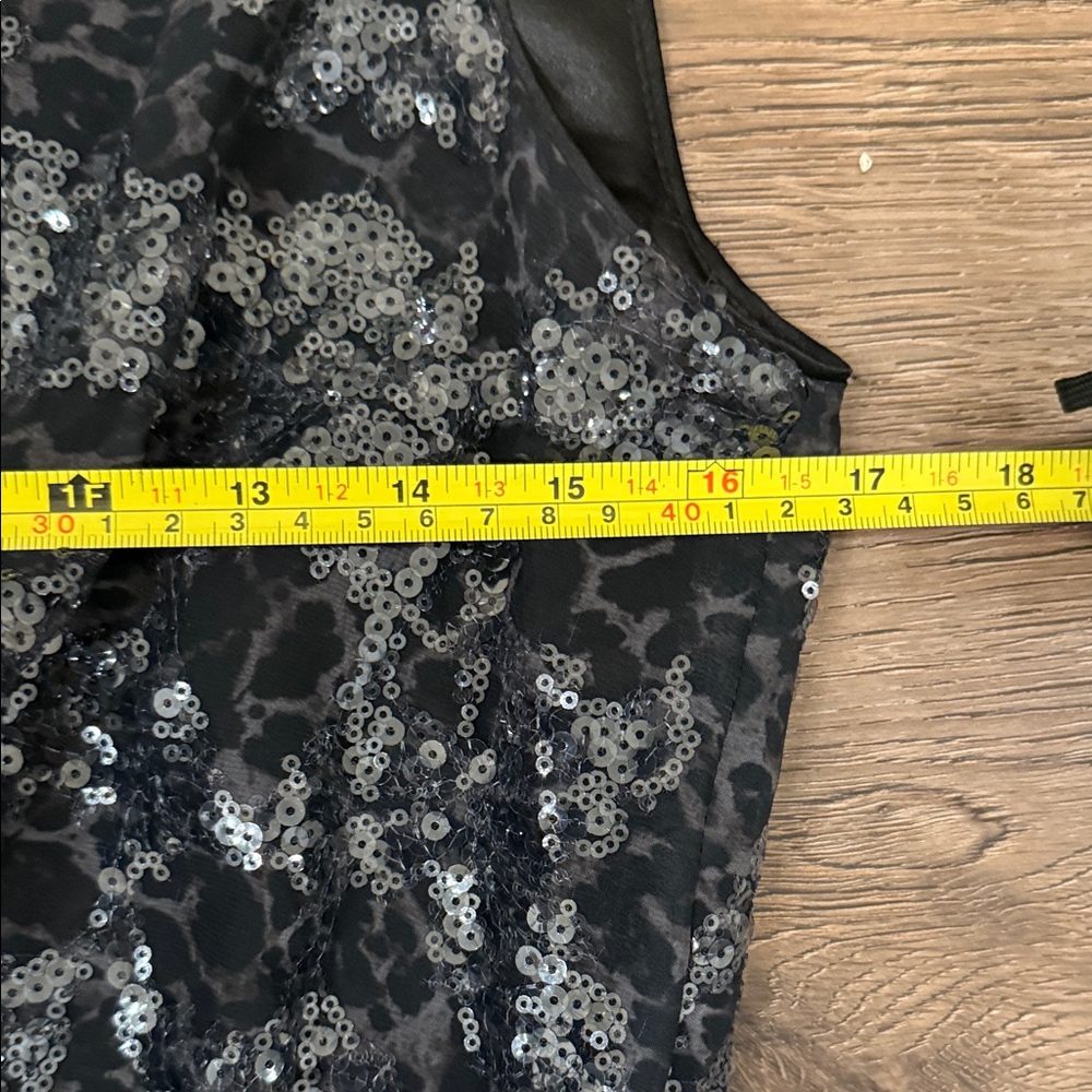 Elie Tahari Black and Silver Sequin Midi Dress with Waist tie - 10 - Picture 6 of 9